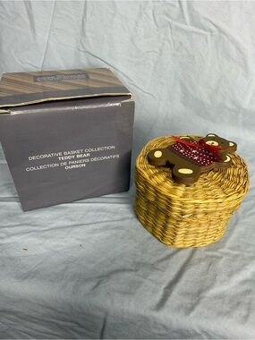 Vintage Avon Decorative Teddy Bear Wicker Basket